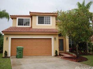 18210 NW 19th St, Hollywood, FL 33029
