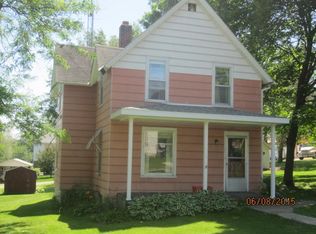 221 1st St, Bloomington, WI 53804
