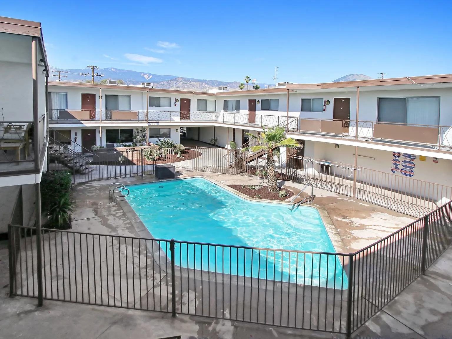 Ridgeview Apartments — Photo 3