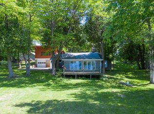 9182 Lime Kiln Rd, Sturgeon Bay, WI 54235