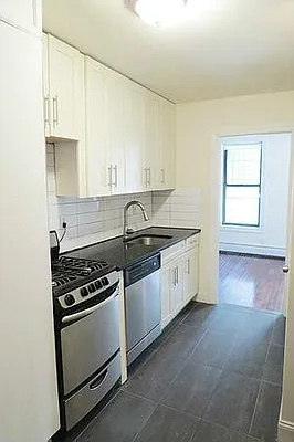 Rented by Keller Williams NYC | media 16