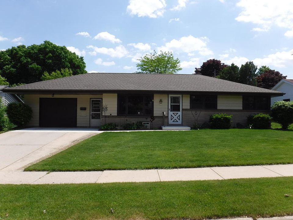 1st image of 217 E Antoine Dr