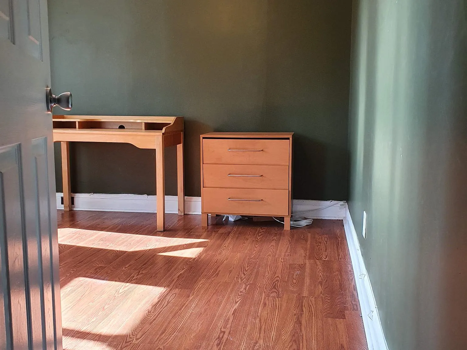 4021 Marlboro Pl NW — Photo 2