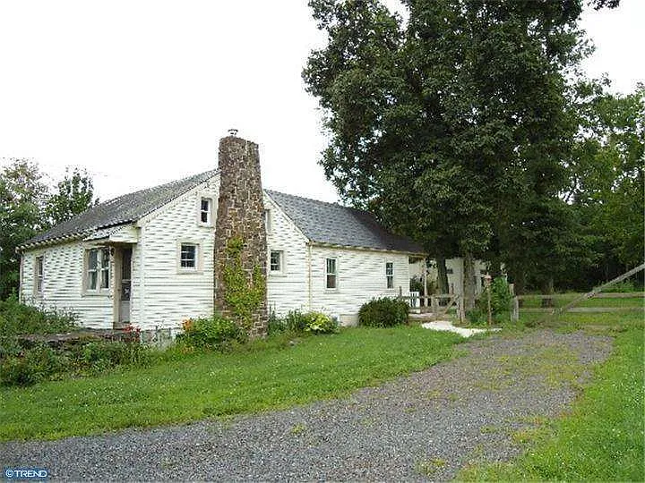 6785 Old Easton Rd photo 1