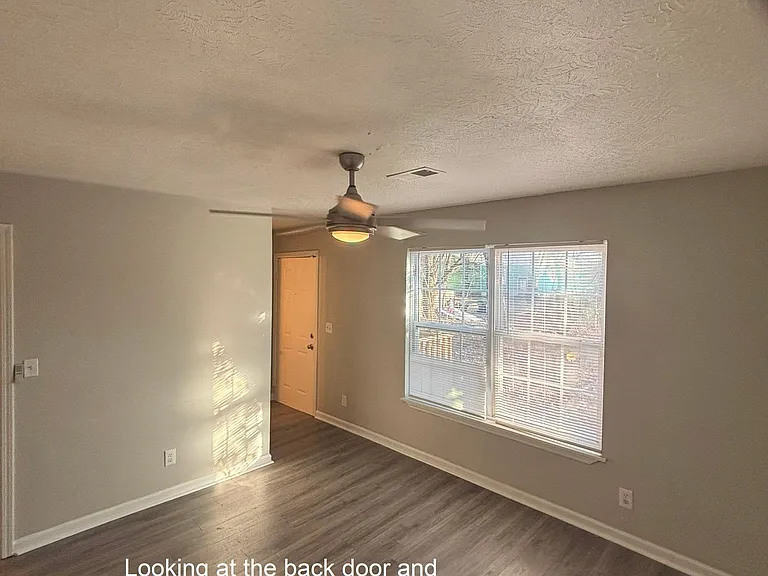 2016 Saint Louis Ave #15BA — Photo 3