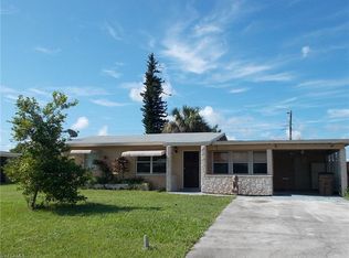 302 E Penn Rd, Lehigh Acres, FL 33936
