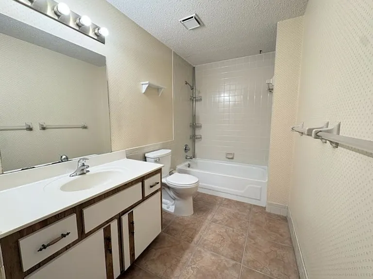 910 Big Tree Rd #4-2 — Photo 12