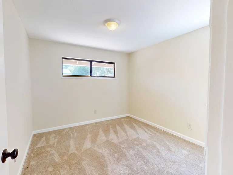 6444 Gregory Ln — Photo 9