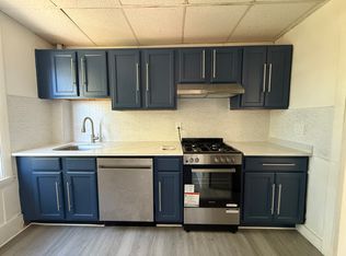 376 Benefit St APT 8, Providence, RI 02903