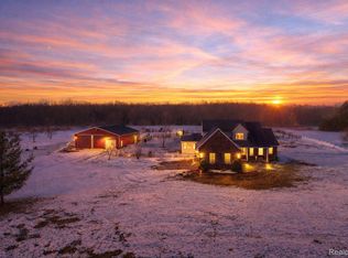4280 McDowell Rd, Lapeer, MI 48446