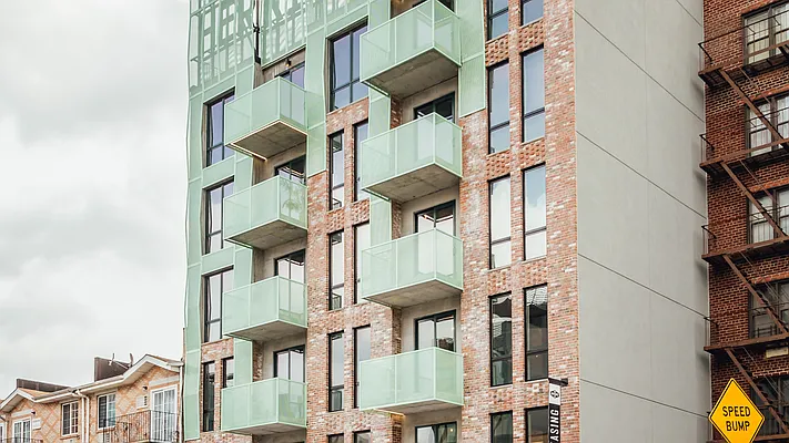 Rented by Nooklyn NYC LLC | media 43
