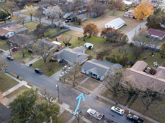 4th image of 1080 N Isla St