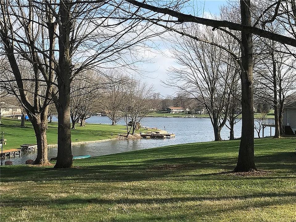 1st image of 277 W Santee Dr