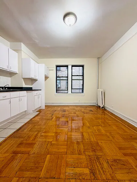 65 Payson Ave #2