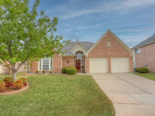 6914 Mesa Dr, Fort Worth, TX 76132