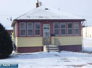 1213 14th Ave E, Hibbing, MN 55746