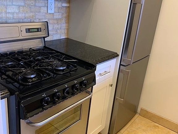 3rd image of 423 E 83rd St APT 4C