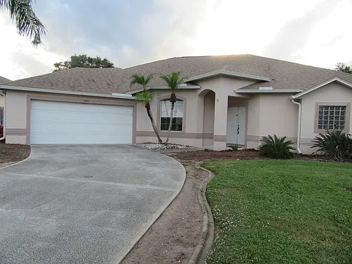 1804 Abbeyridge Dr Photo 1