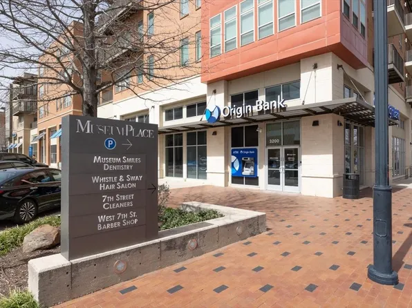 3100 W 7th St APT 719, Fort Worth, TX 76107