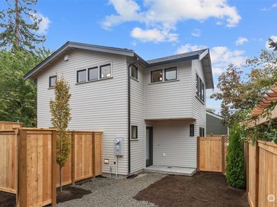 1619 N 55th Street, Seattle, WA, 98103
