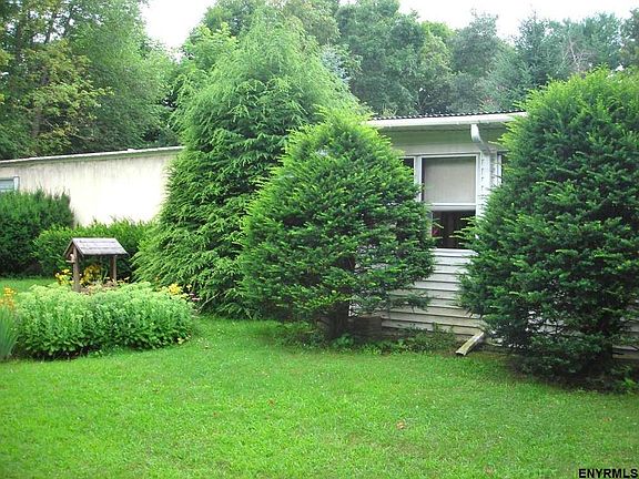 2nd image of 112 Jerome Dr
