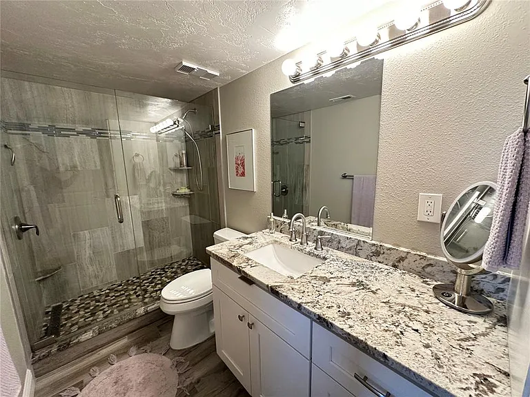 106 1st St E #115 — Photo 24