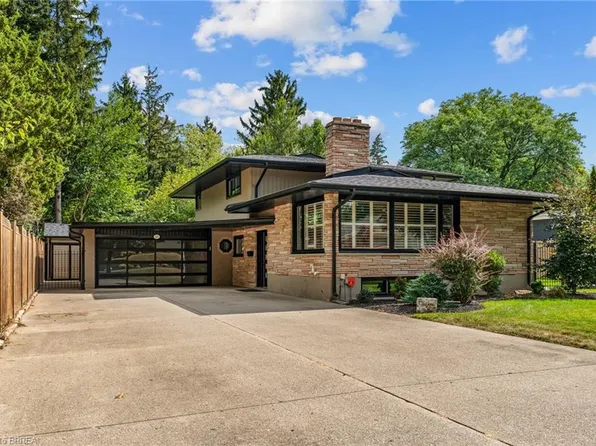 10 Stymie Blvd, Brantford, ON N3T 5K3