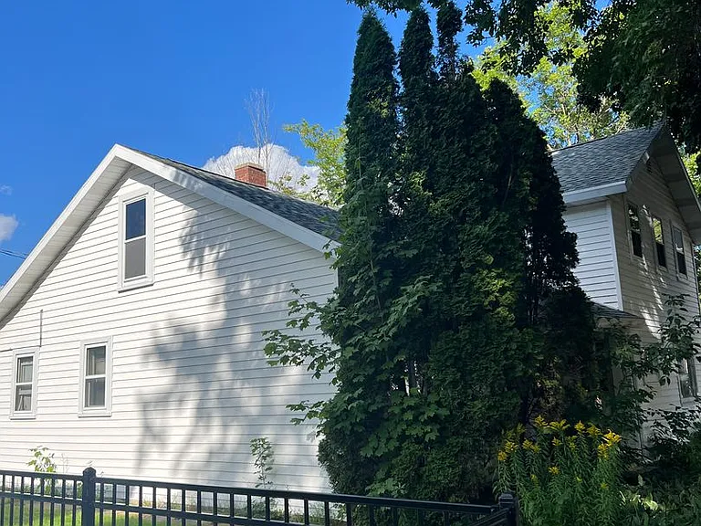 636 Kickbusch St — Photo 3