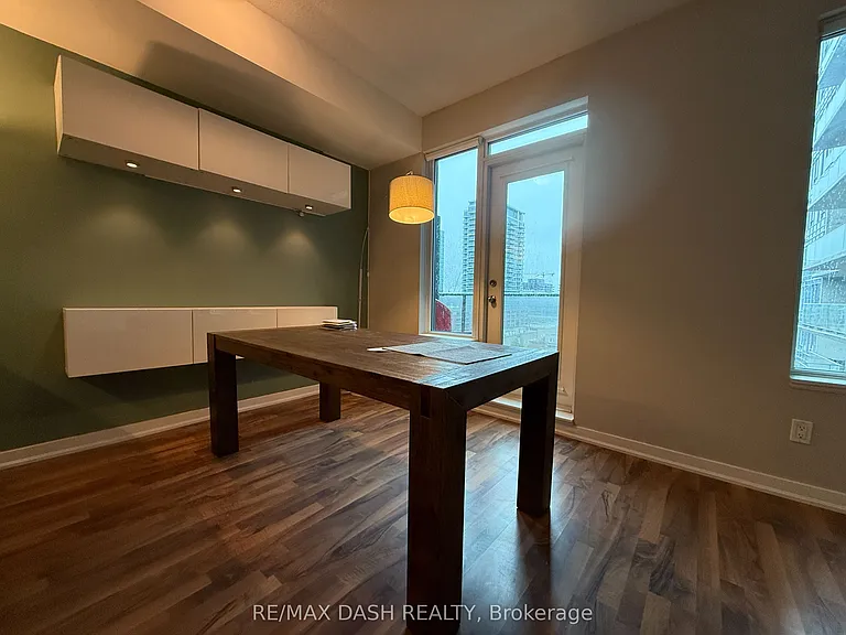 55 E Liberty St #918 — Photo 11