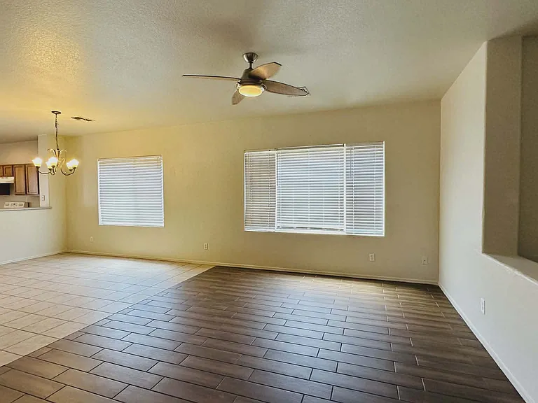 9129 W Alvarado St — Photo 2