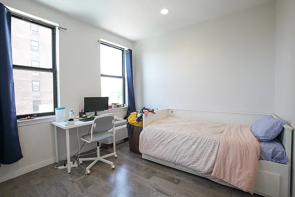 Rented by Corcoran | media 25