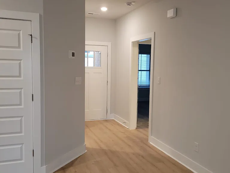 117 Clift Farm Dr #117 — Photo 3