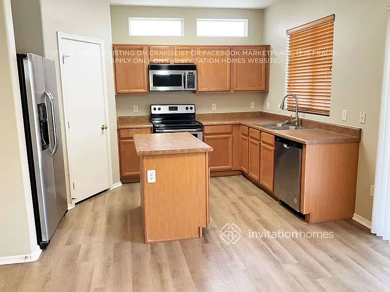 4283 E Baylor Ln — Photo 4