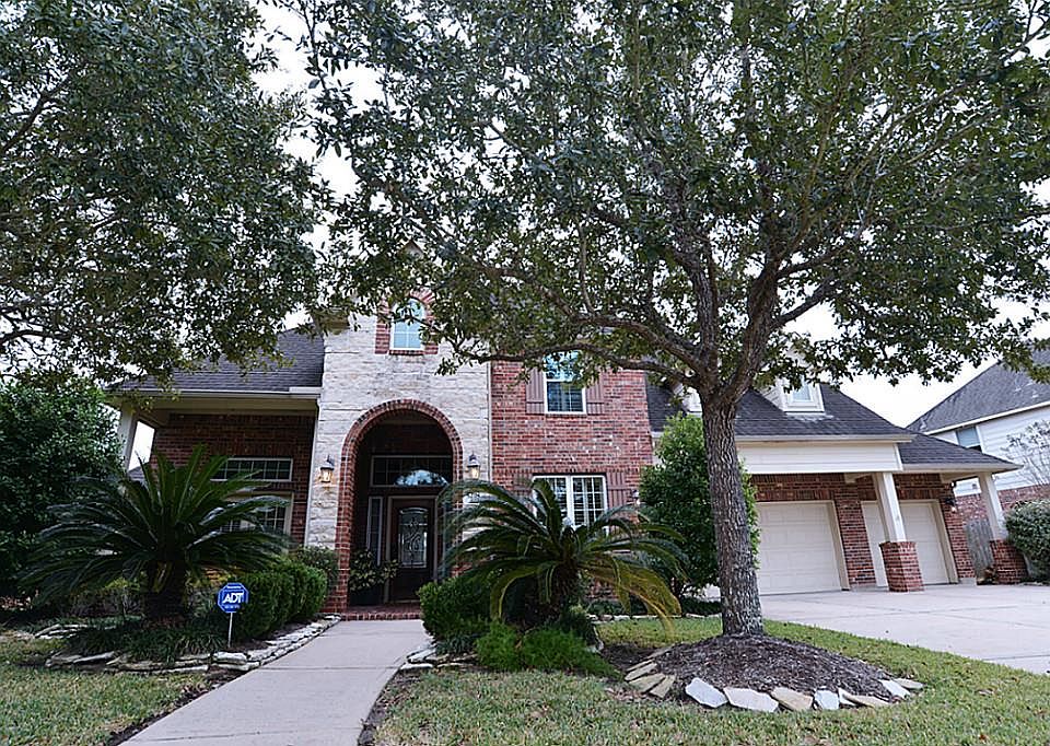 1st image of 5218 Blue Cypress Ln