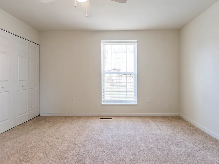 Ash Tree Townhomes — Photo 9