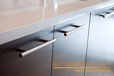 Rented by aptsandlofts.com