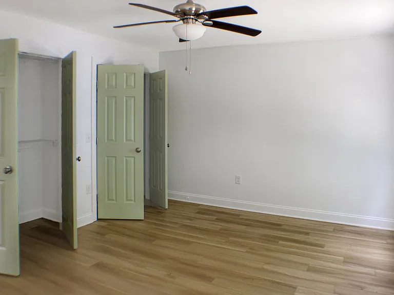 562 N Bayard Ave — Photo 14