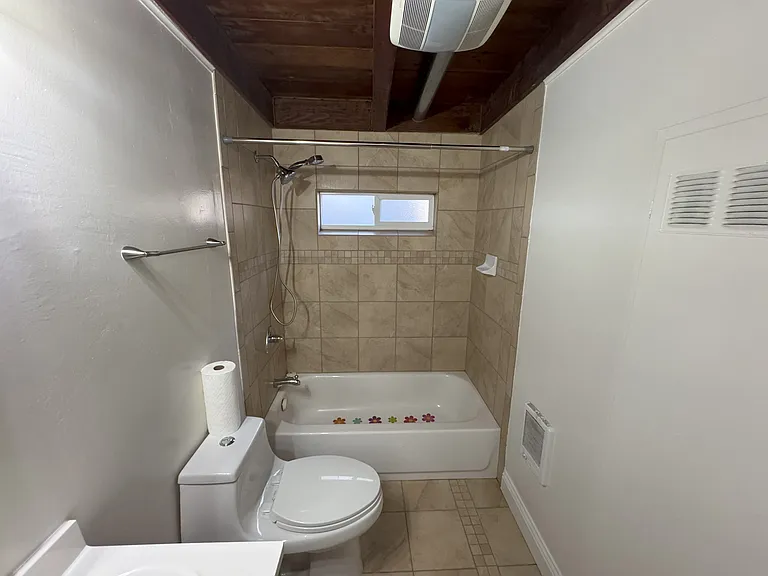 3765 Paradise Ave #1 — Photo 5