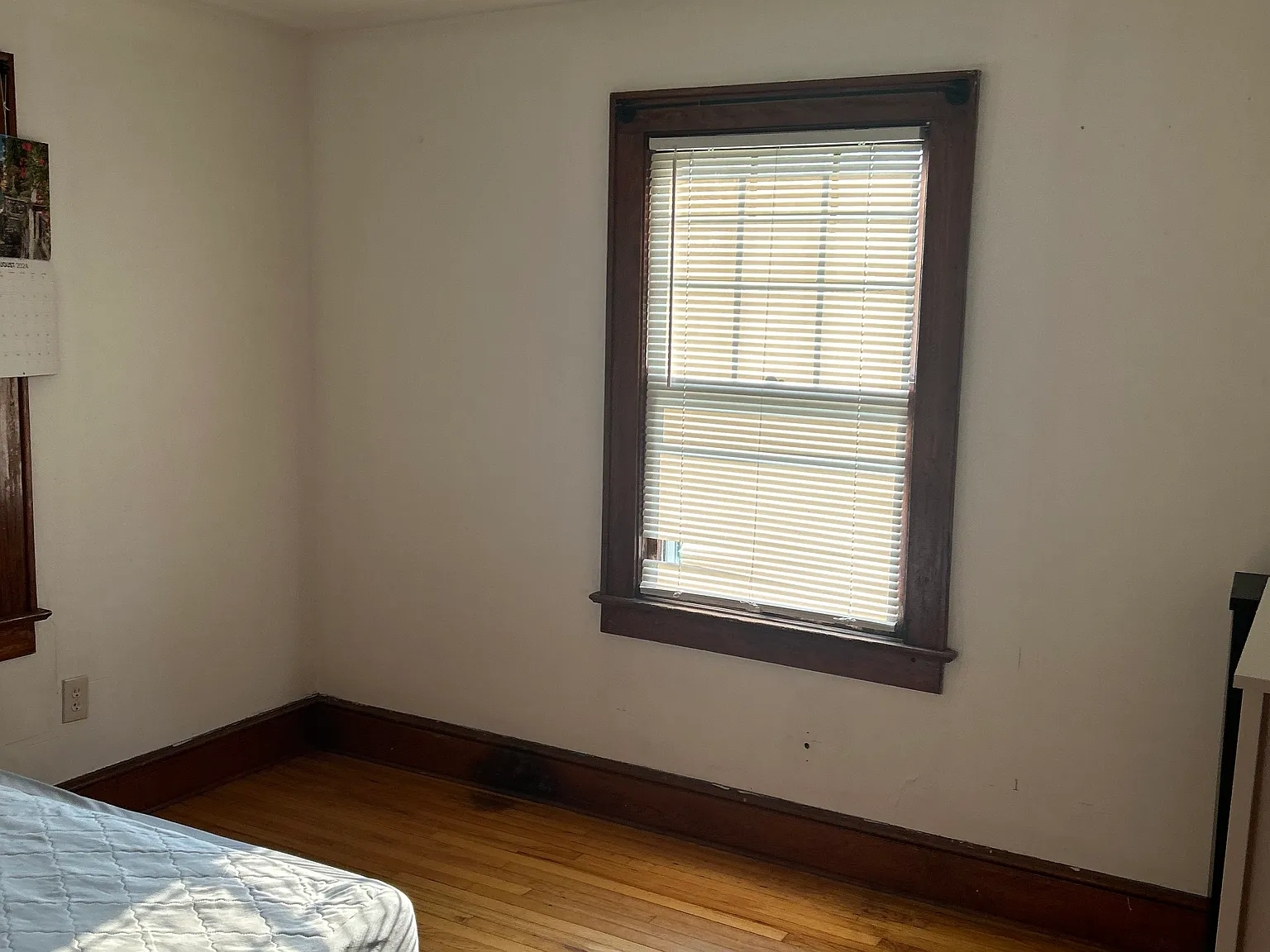 3 bed, 1200 sqft, $2,500 — Photo 4