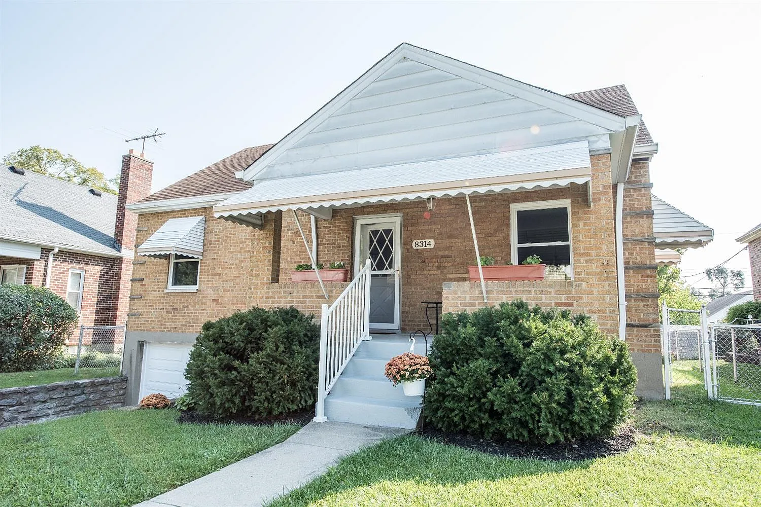 8314 Roland Ave photo 1
