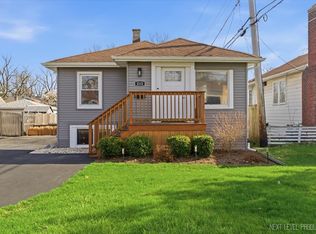 213 W School St, Villa Park, IL
