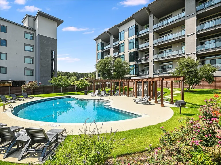 5921 Hi Line Rd #1.501 — Photo 30