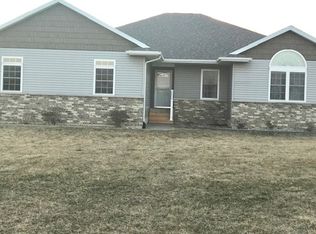 1186 Timber Ln, Tipton, IA 52772