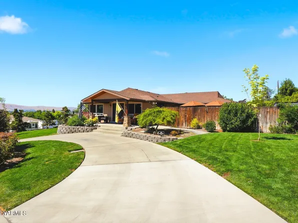 506 N 62nd Ave, Yakima, WA 98908