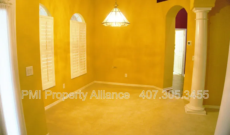 1521 Parkglen Cir — Photo 17