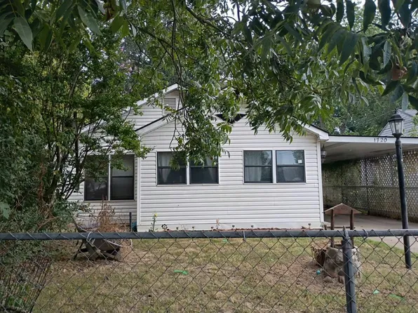 1720 Cross St, Poplar Bluff, MO 63901