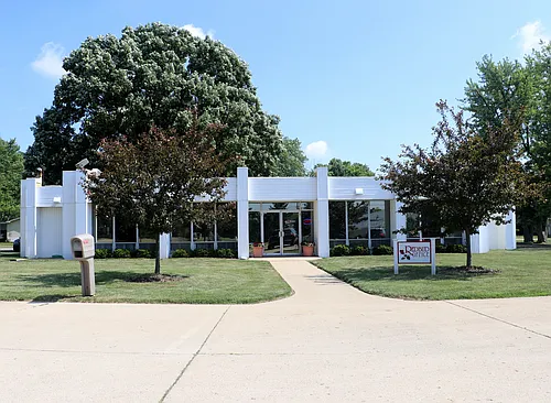 Redbud Estates Photo 1