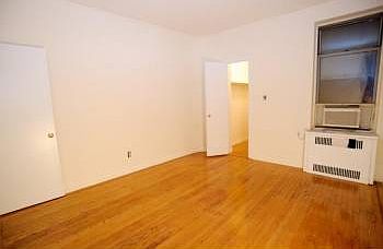 1st image of 1 E 32nd St
