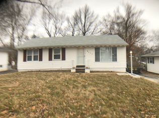 8612 Elwyn Dr, Hazelwood, MO 63042