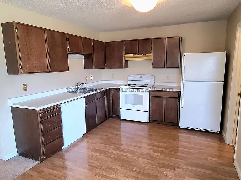 413 S 20th Ave — Photo 21
